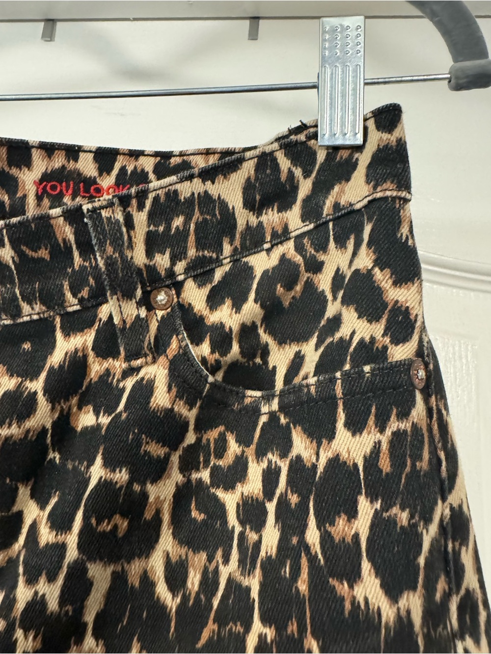 Alice + Olivia Leopard Print Jeans - Picture 7 of 14